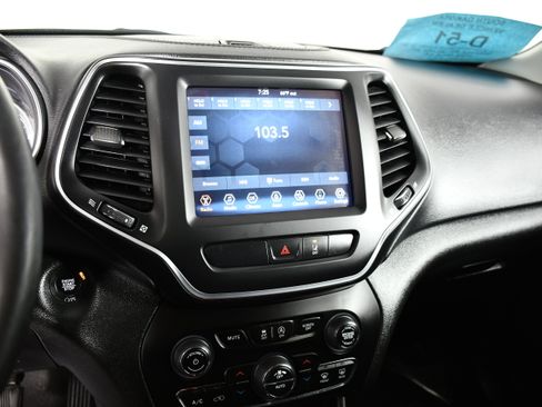 Used 2022 Jeep Cherokee Latitude Lux AWD/4WD image 26