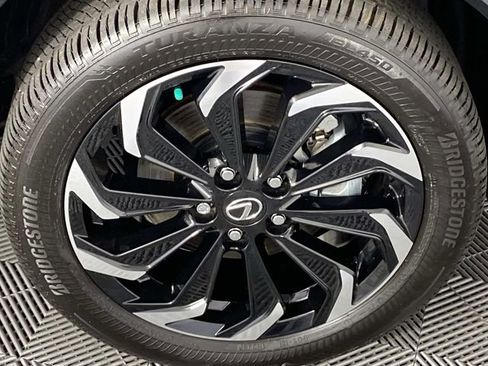 Used 2025 Lexus UX 300h AWD w/ Accessory Package (Z2) image 31