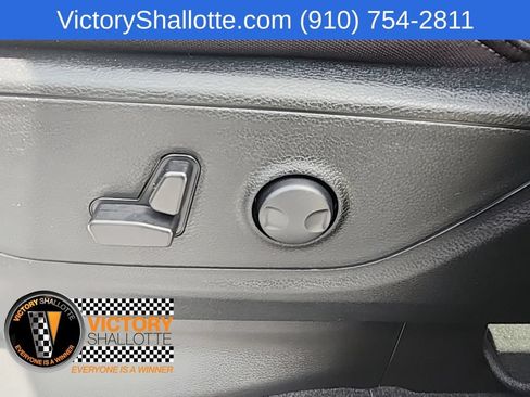 Used 2025 RAM 1500 Big Horn AWD/4WD image 21