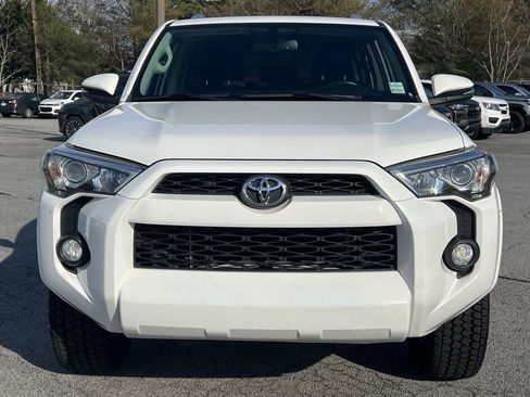 Used 2017 Toyota 4Runner SR5 Premium image 29