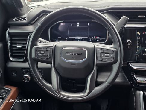 Used 2024 GMC Sierra 2500 Denali Ultimate w/ Max Trailering Package AWD/4WD image 29