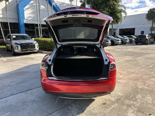 Used 2015 Tesla Model S 85D AWD/4WD image 28