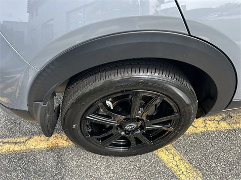 Certified 2024 Nissan Kicks SR image 12