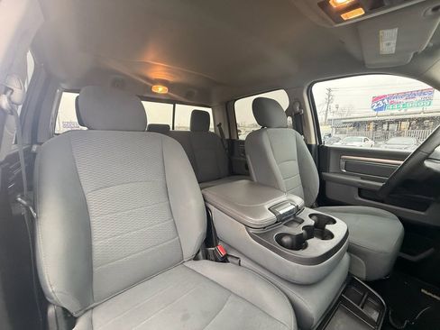 Used 2018 RAM 2500 SLT image 24