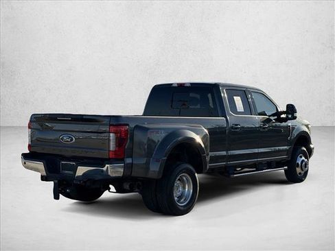 Used 2019 Ford F350 Lariat w/ Lariat Ultimate Package image 5