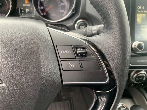 Used 2025 Mitsubishi Outlander Sport AWD image 27