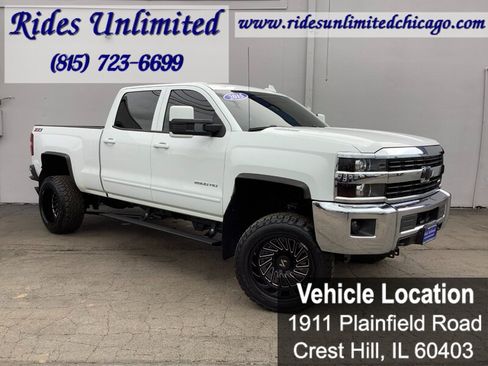 Used 2015 Chevrolet Silverado 2500 LT w/ LT Convenience Package AWD/4WD image 11