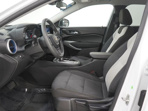 Used 2024 Chevrolet Trax LS w/ Driver Confidence Package image 20