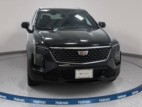 Certified 2025 Cadillac XT4 Premium Luxury AWD/4WD image 2