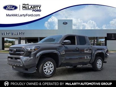 Used 2025 Toyota Tacoma SR5