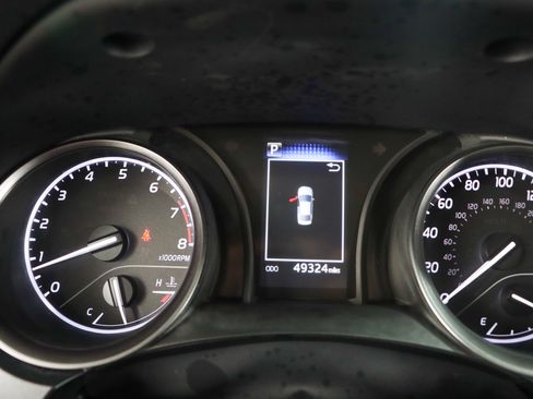 Used 2024 Toyota Camry SE FWD image 15