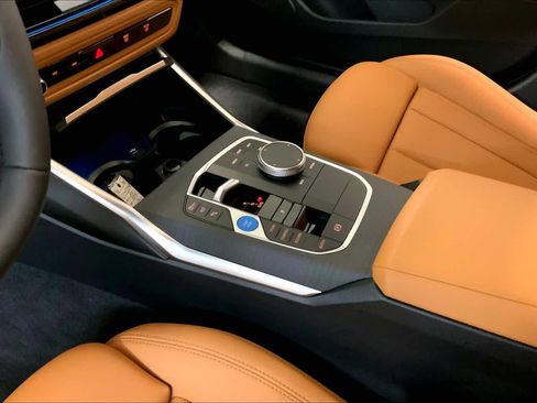 New 2026 BMW i4 xDrive40i w/ Premium Package AWD/4WD image 7