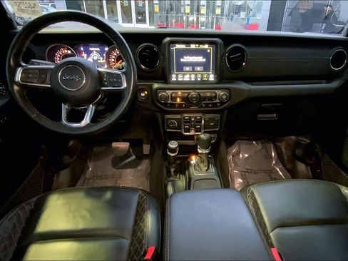 Used 2021 Jeep Wrangler Unlimited Sahara image 14