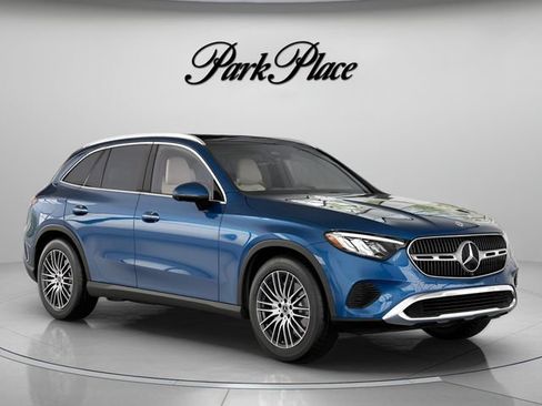 Used 2026 Mercedes-Benz GLC 300 image 26