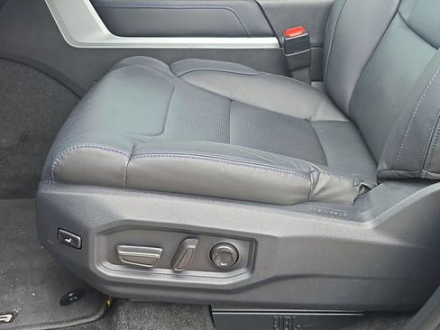 Used 2025 Toyota Tundra Platinum image 28