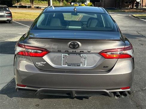 Certified 2023 Toyota Camry SE image 4
