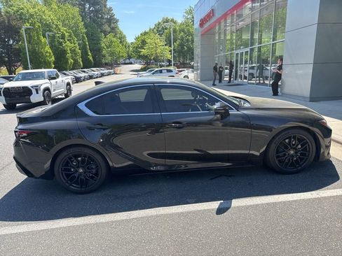 Used 2023 Lexus IS 350 F Sport image 12