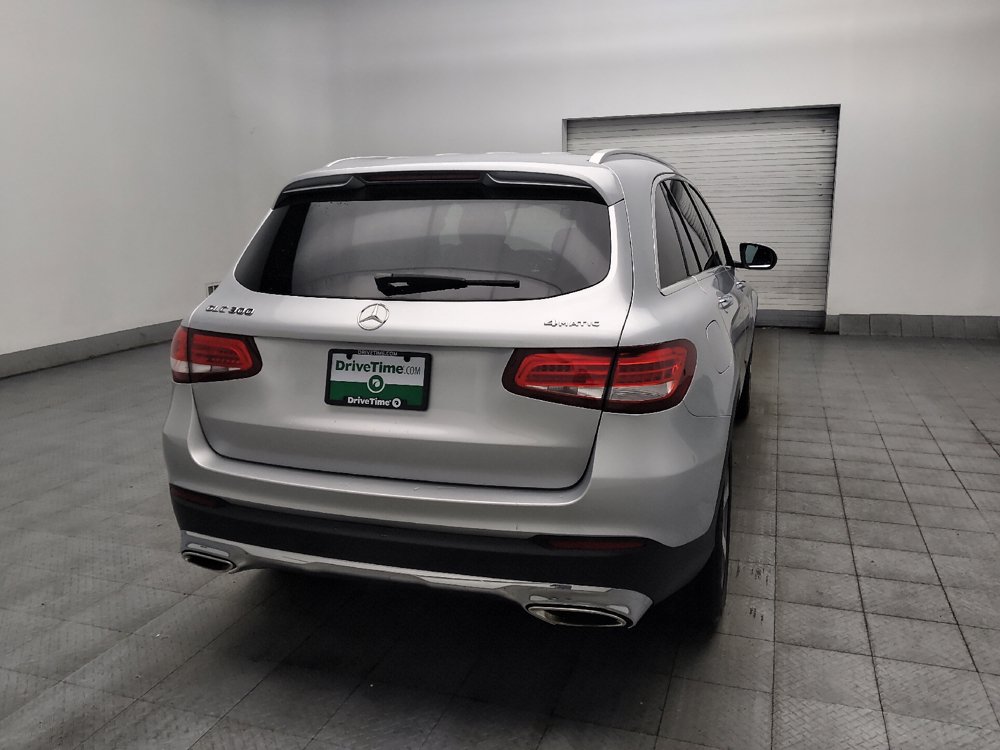 Used 2019 Mercedes-Benz GLC 300 4MATIC w/ Premium Package image 7