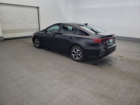 Used 2019 Kia Forte LXS FWD image 3