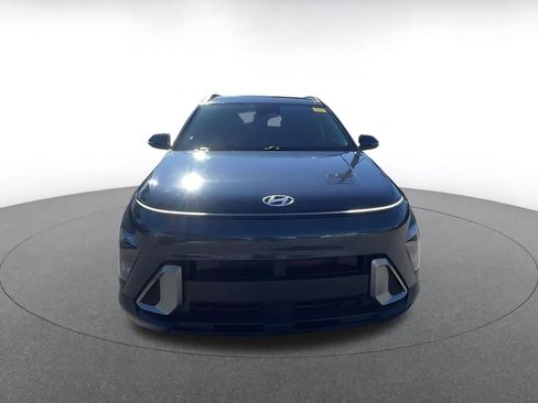 Used 2025 Hyundai Kona SEL image 4