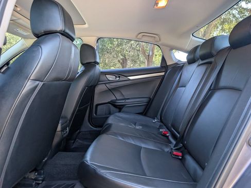 Used 2017 Honda Civic Touring image 13