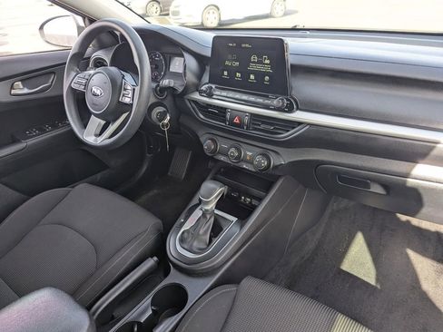 Used 2021 Kia Forte LXS FWD image 29