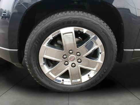 Used 2017 GMC Acadia Limited SLT image 4