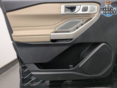 Used 2022 Ford Explorer Limited w/ Limited Technology Package AWD/4WD image 8