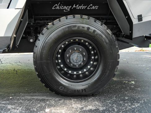 Used 2024 Ford F550 4x4 Regular Cab Super Duty image 47