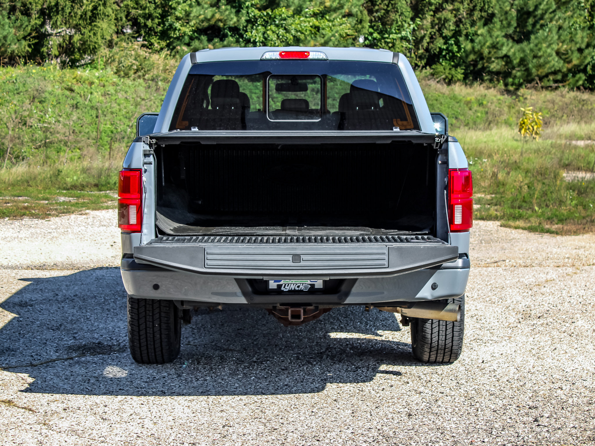 Used 2019 Ford F150 Lariat w/ Equipment Group 502A Luxury AWD/4WD image 7