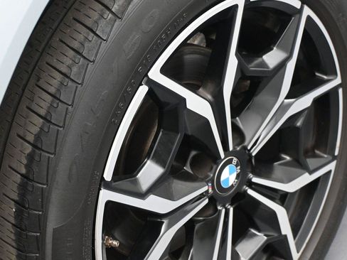 Used 2023 BMW X4 xDrive30i w/ M Sport Package AWD/4WD image 13