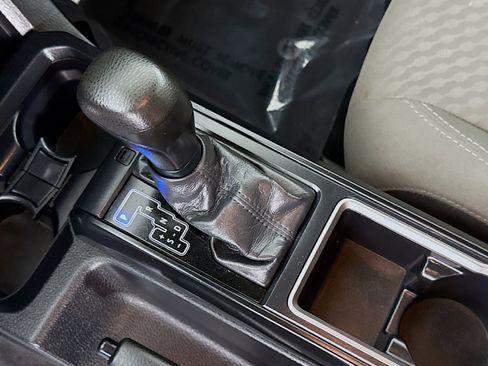 Used 2021 Toyota Tacoma SR image 20