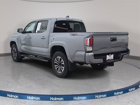 Used 2021 Toyota Tacoma TRD Sport image 8