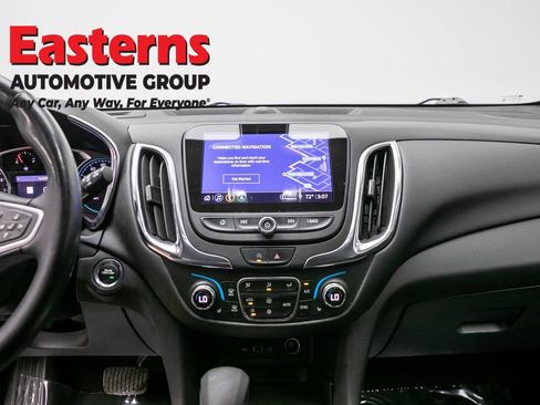 Used 2022 Chevrolet Equinox LT AWD/4WD image 13