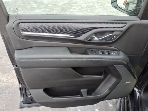 Used 2024 GMC Yukon Denali w/ LPO, Floor Liner Package image 29