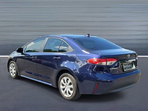 Used 2024 Toyota Corolla LE FWD image 4