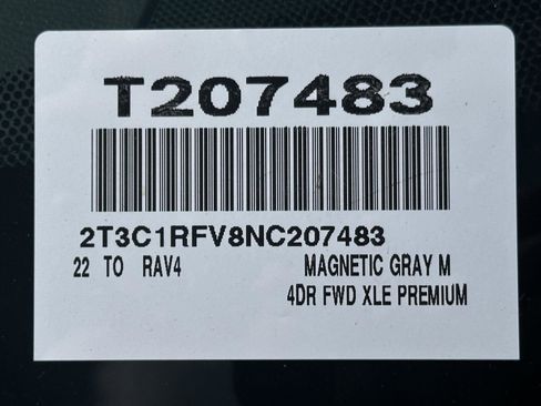 Used 2022 Toyota RAV4 XLE Premium FWD image 15