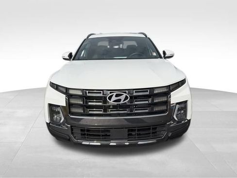 Used 2025 Hyundai Santa Cruz Limited image 2
