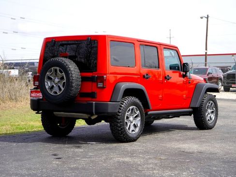 Used 2018 Jeep Wrangler Unlimited Rubicon w/ Connectivity Group image 6