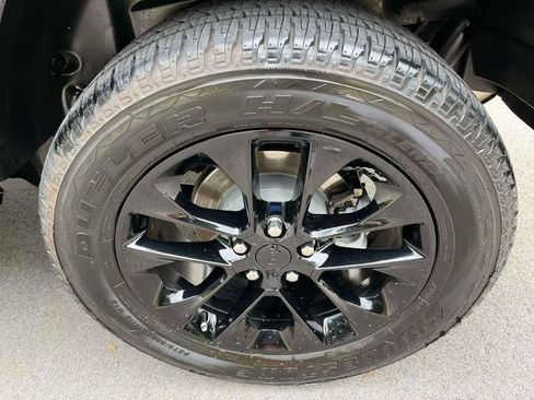 Used 2022 Jeep Wrangler Unlimited Sport AWD/4WD image 11