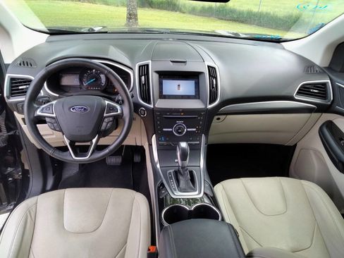 Used 2016 Ford Edge Titanium w/ Equipment Group 302A image 17