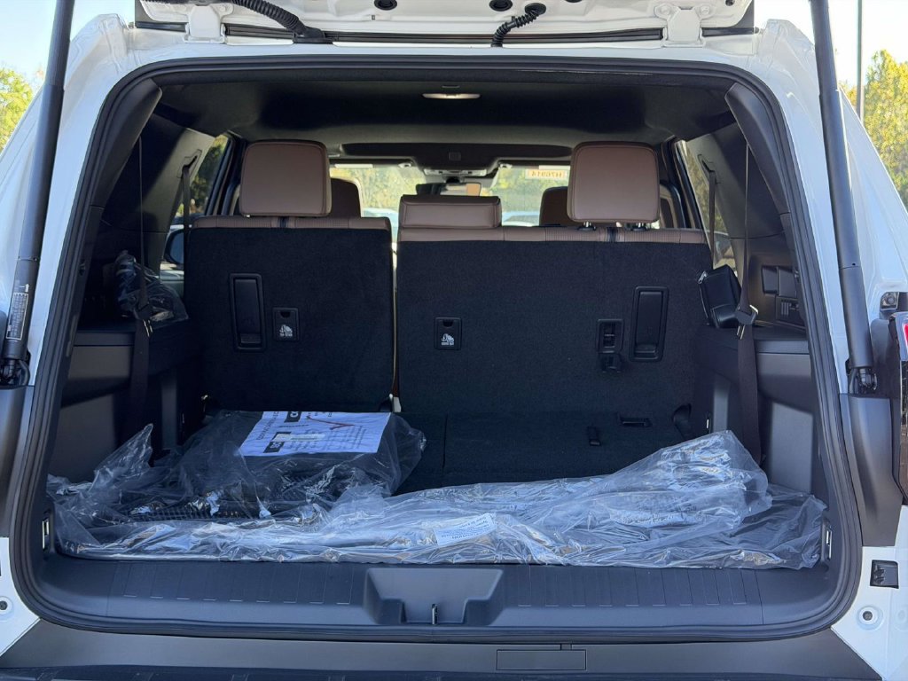 New 2026 Toyota 4Runner Limited AWD/4WD image 13