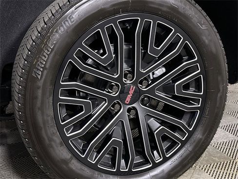 New 2026 GMC Yukon Elevation w/ LPO, Floor Liner Package image 33