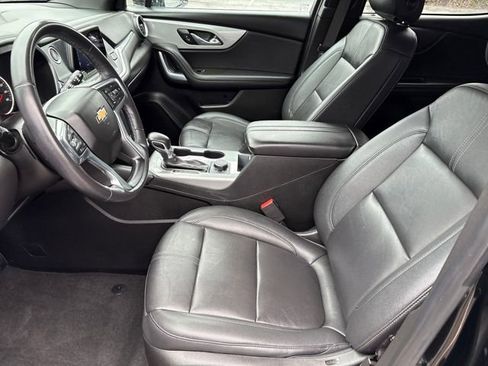 Used 2021 Chevrolet Blazer LT w/ Midnight/Sport Edition image 9