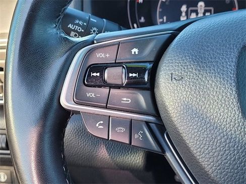 Used 2022 Honda Accord Sport image 18