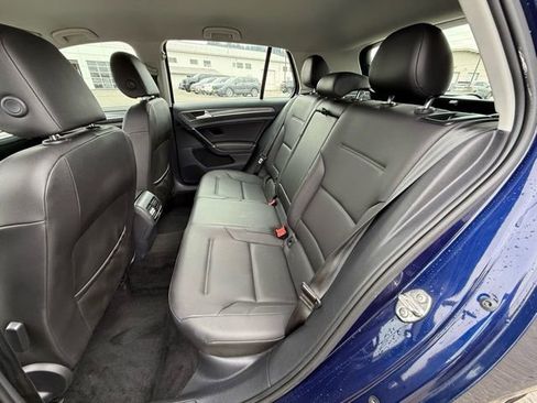 Used 2019 Volkswagen e-Golf SEL Premium image 14