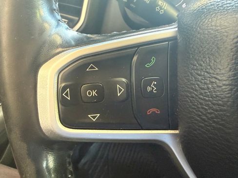 Used 2020 RAM 1500 Big Horn AWD/4WD image 24