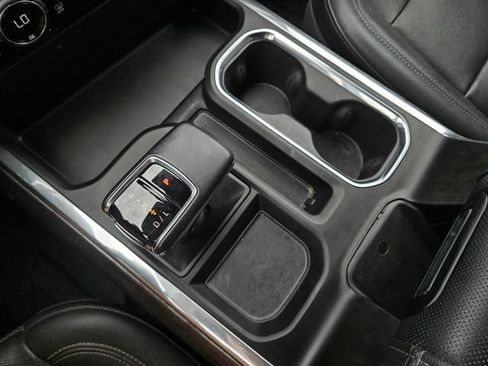 Used 2023 Chevrolet Silverado 1500 LTZ w/ LTZ Premium Package AWD/4WD image 20