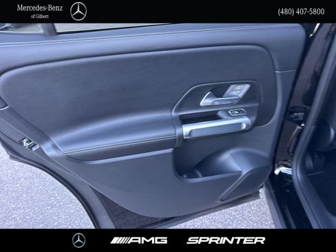 Certified 2025 Mercedes-Benz GLB 250 image 18