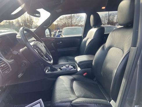 Used 2023 Nissan Armada SL w/ Midnight Edition Package image 9
